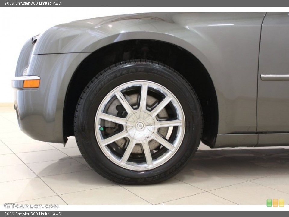 2009 Chrysler 300 Limited AWD Wheel and Tire Photo #62671662
