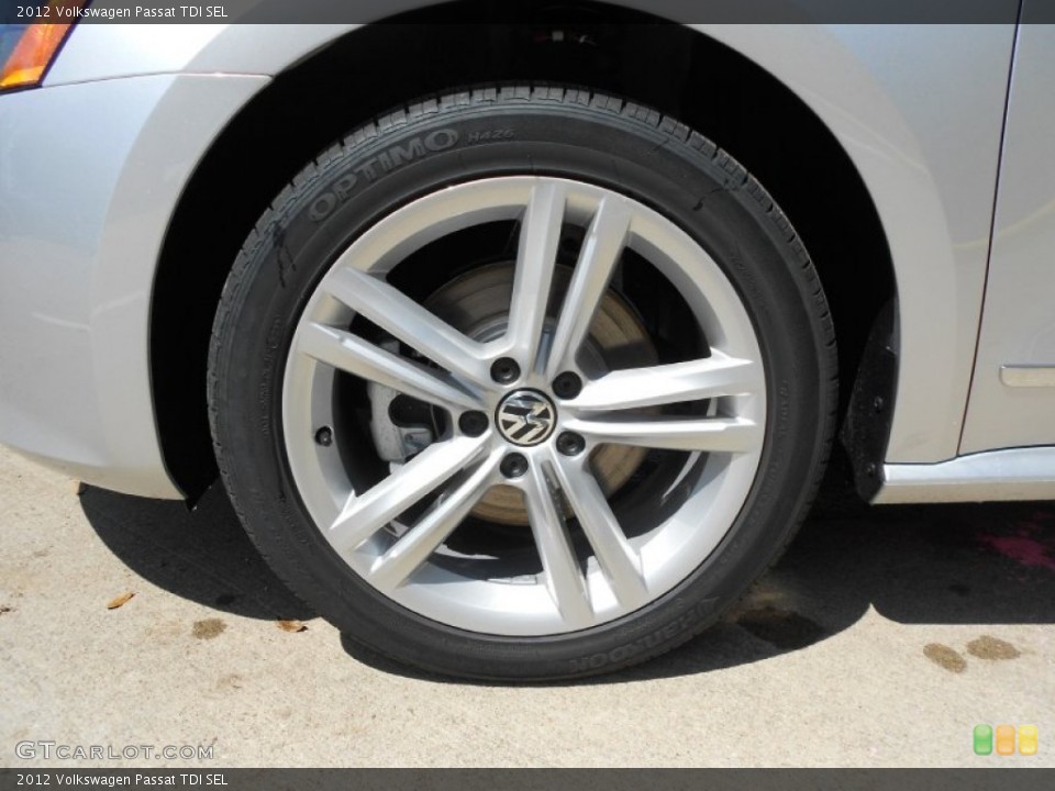 2012 Volkswagen Passat TDI SEL Wheel and Tire Photo #62696906