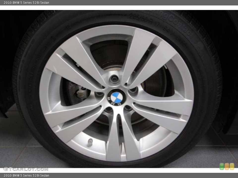 2010 BMW 5 Series 528i Sedan Wheel and Tire Photo #62722654