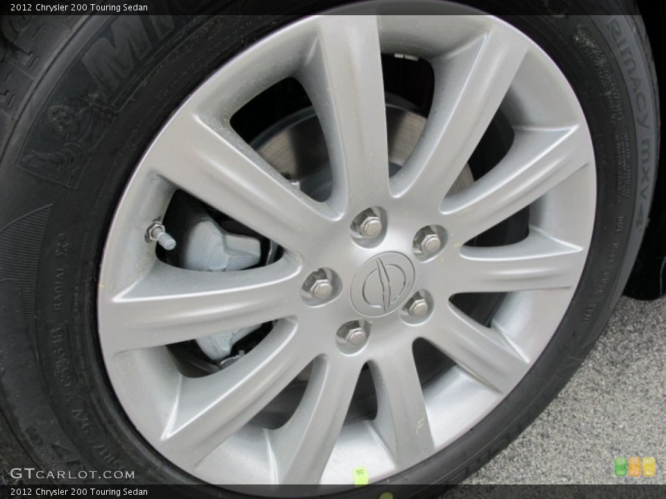 2012 Chrysler 200 Touring Sedan Wheel and Tire Photo #62726005