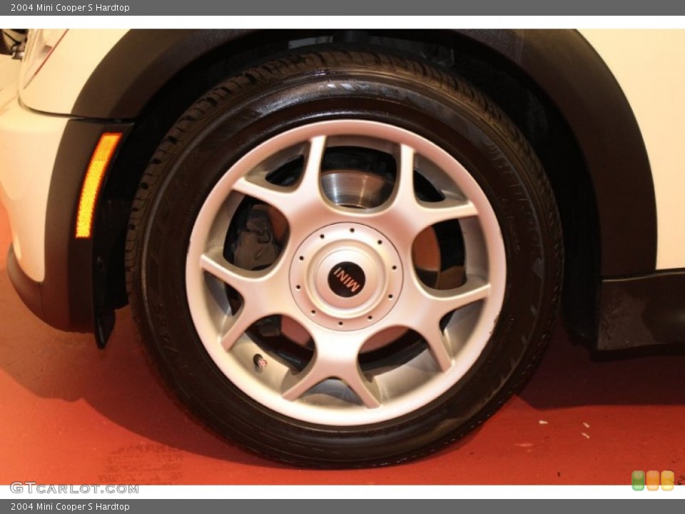 2004 Mini Cooper S Hardtop Wheel and Tire Photo #62778885