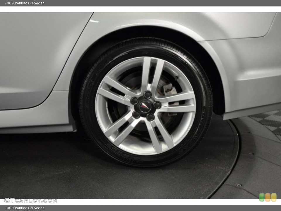 2009 Pontiac G8 Sedan Wheel and Tire Photo #62807302