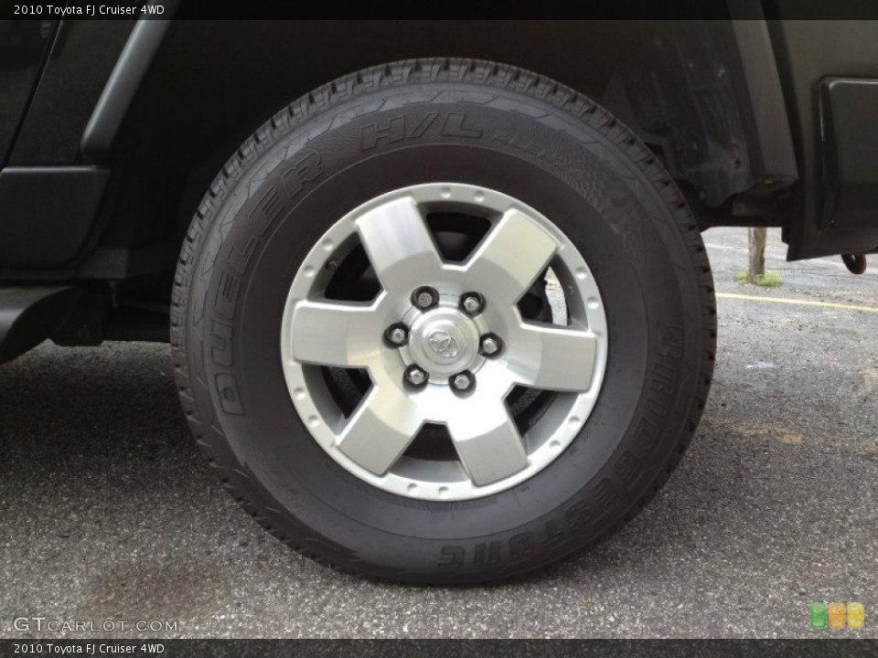 2010 Toyota FJ Cruiser 4WD Wheel and Tire Photo #62812375