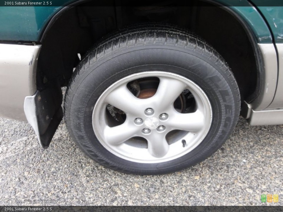 2001 Subaru Forester 2.5 S Wheel and Tire Photo #62814286