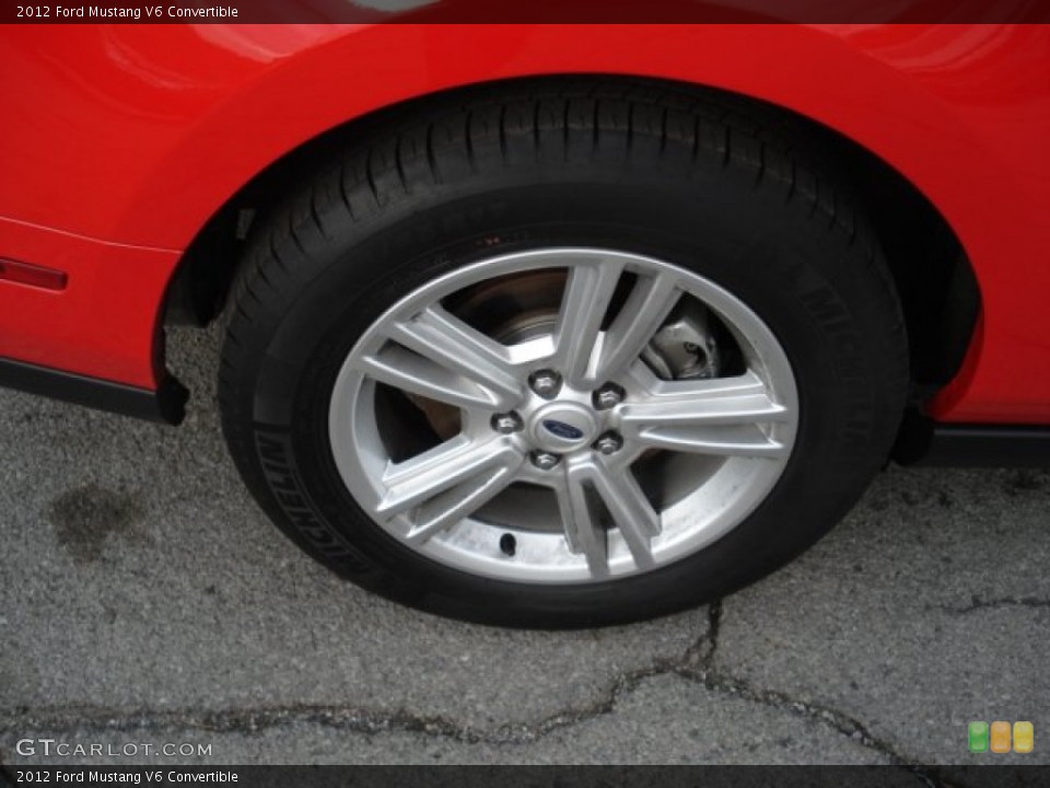 2012 Ford Mustang V6 Convertible Wheel and Tire Photo #62893265