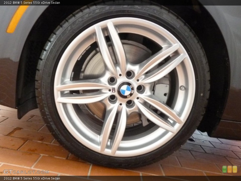 2012 BMW 5 Series 550i xDrive Sedan Wheel and Tire Photo #62926664