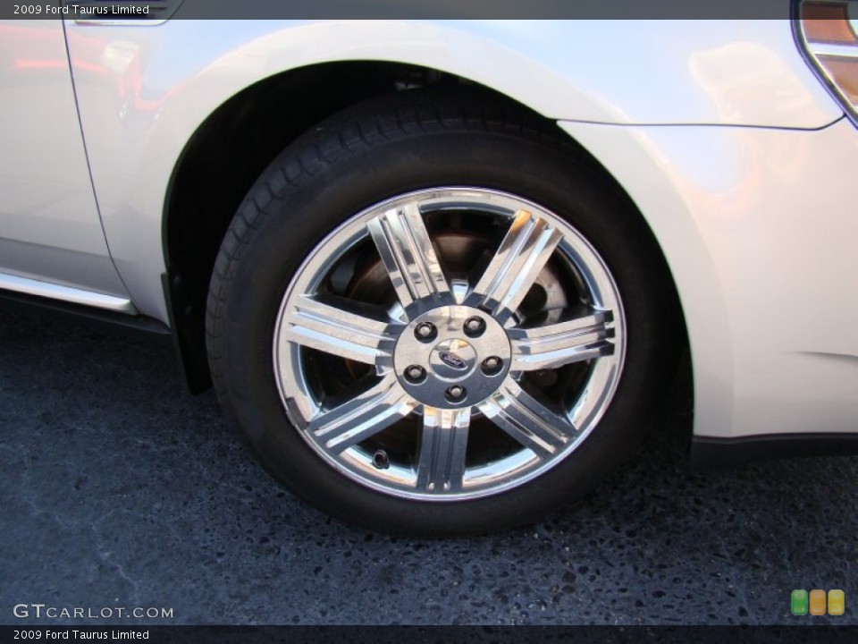 2009 Ford Taurus Wheels and Tires