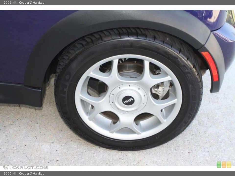 2006 Mini Cooper S Hardtop Wheel and Tire Photo #62953452