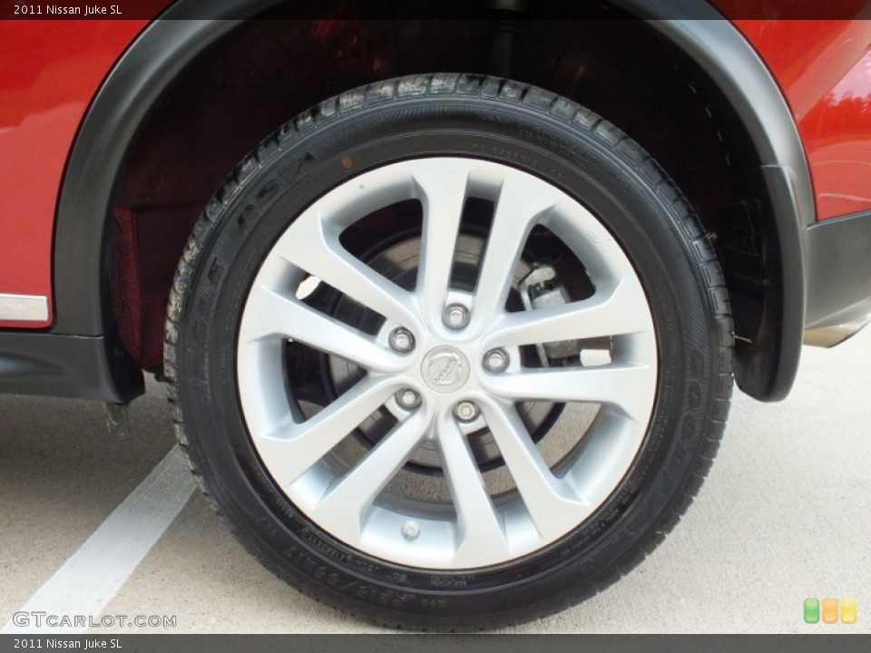 2011 Nissan Juke SL Wheel and Tire Photo #62982215