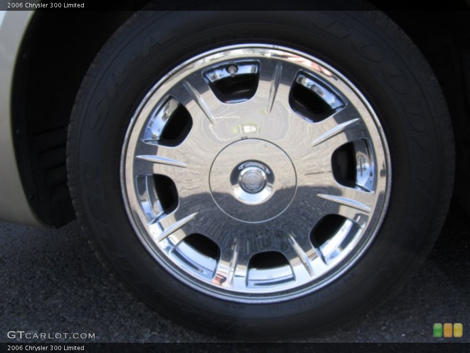 2006 Chrysler 300 Limited Wheel and Tire Photo #63003359