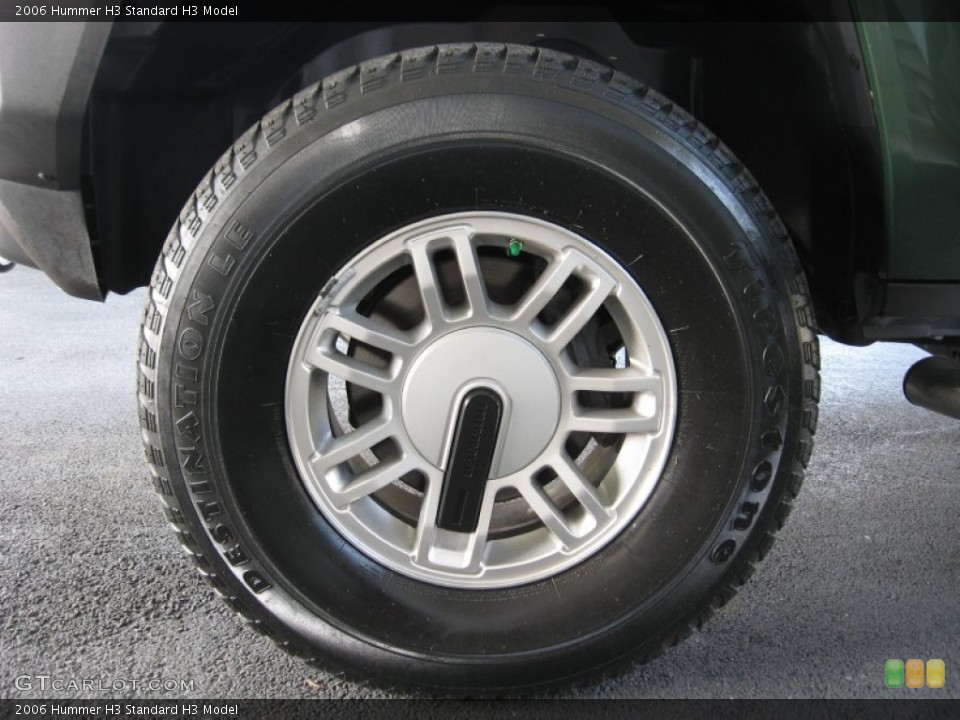 2006 Hummer H3  Wheel and Tire Photo #63066587
