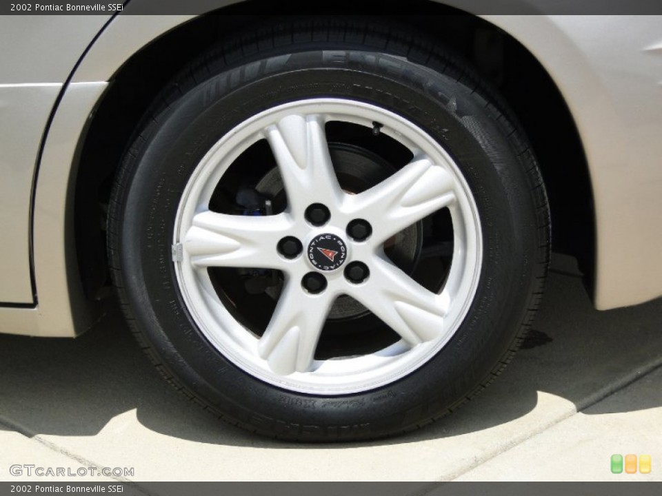 2002 Pontiac Bonneville SSEi Wheel and Tire Photo #63192325