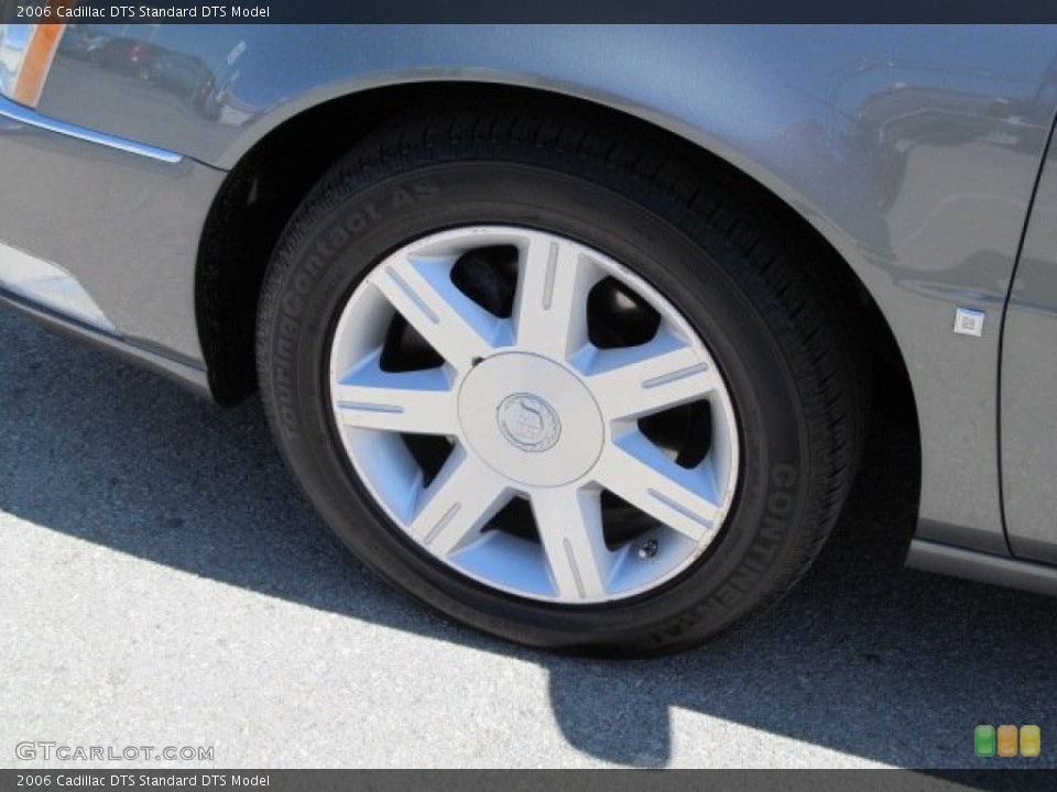 2006 Cadillac DTS  Wheel and Tire Photo #63207771