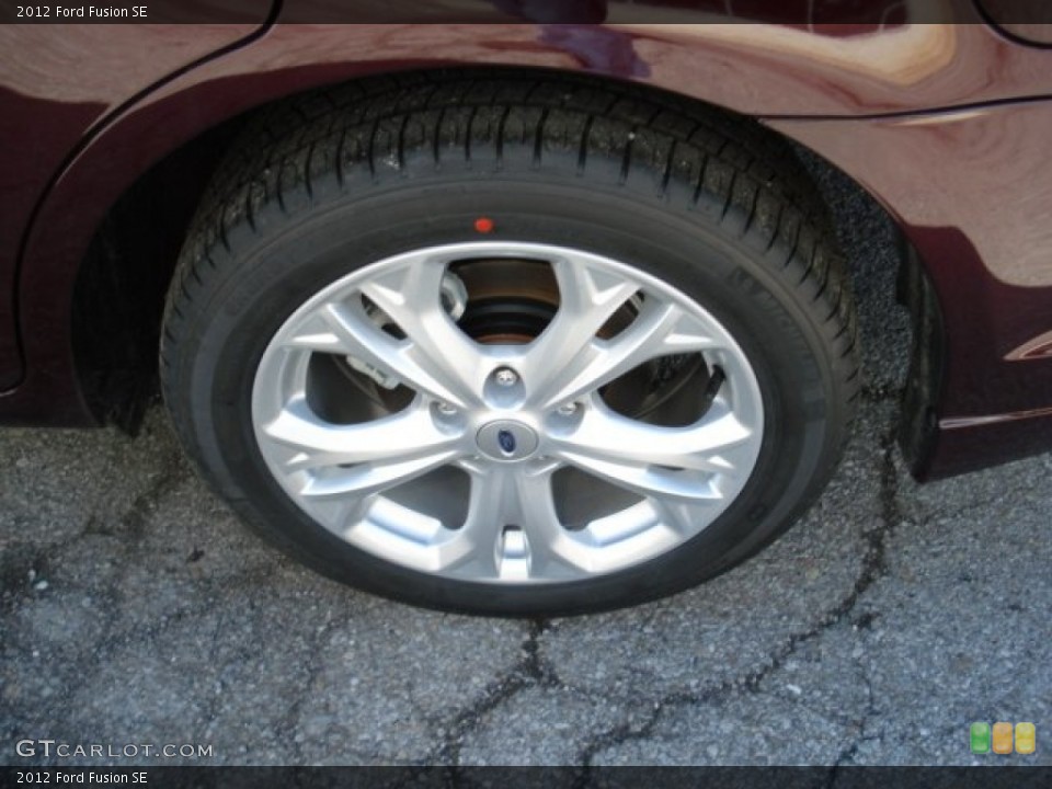 2012 Ford Fusion SE Wheel and Tire Photo #63236892