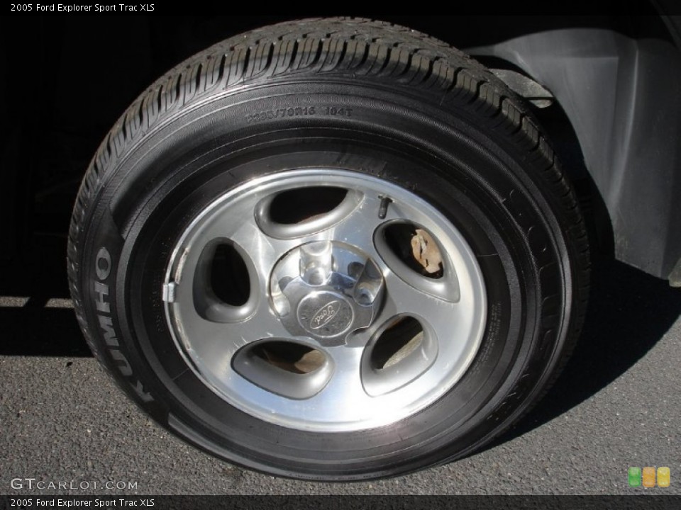 2005 Ford Explorer Sport Trac XLS Wheel and Tire Photo #63290046