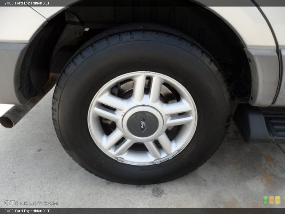 2003 Ford Expedition XLT Wheel and Tire Photo #63430664