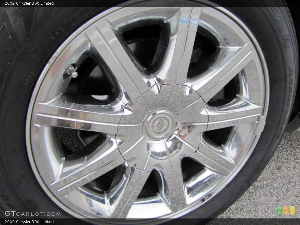 2009 Chrysler 300 Limited Wheel and Tire Photo #63497641