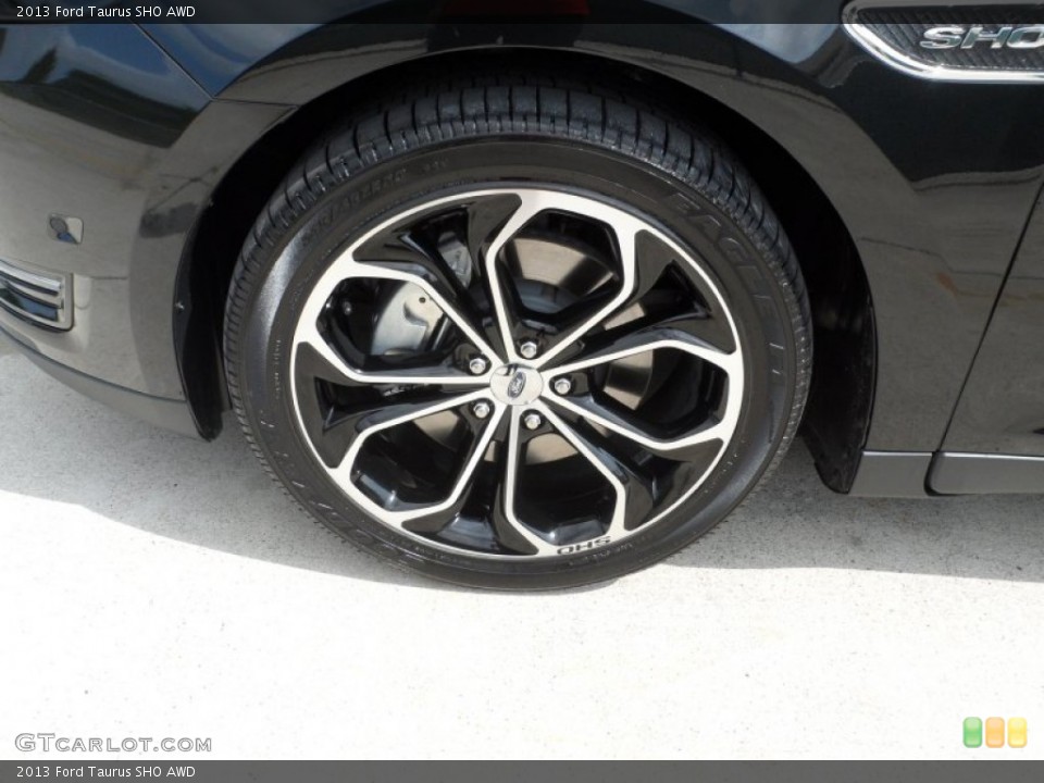 2013 Ford Taurus SHO AWD Wheel and Tire Photo #63509146