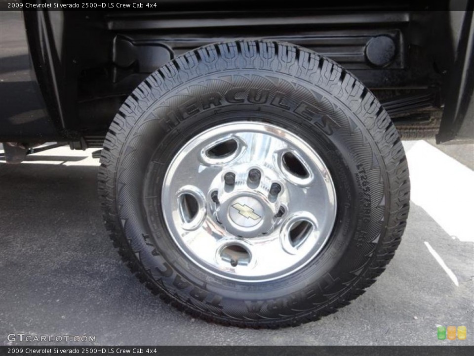 2009 Chevrolet Silverado 2500HD LS Crew Cab 4x4 Wheel and Tire Photo #63610654