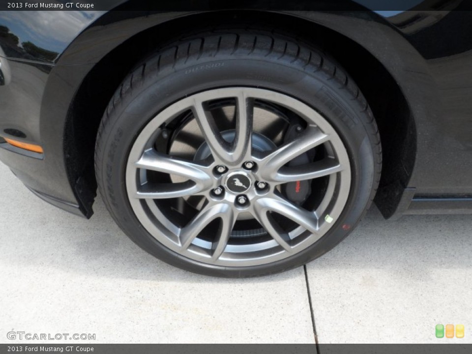 2013 Ford Mustang GT Coupe Wheel and Tire Photo #63714448