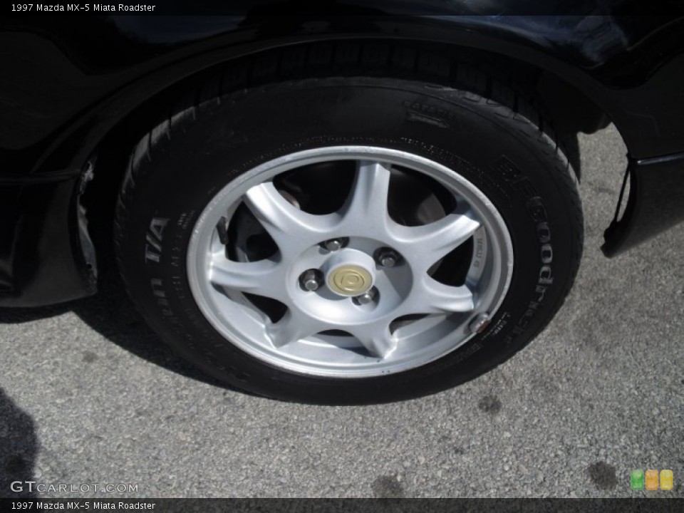 1997 Mazda MX-5 Miata Roadster Wheel and Tire Photo #63759378