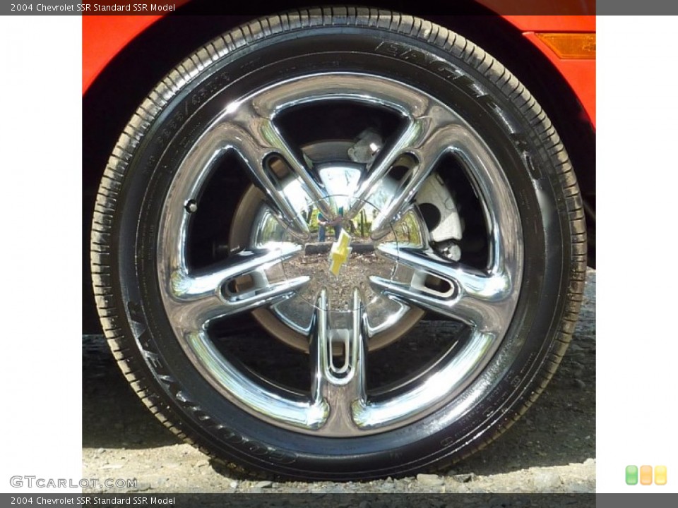 2004 Chevrolet SSR  Wheel and Tire Photo #63835224