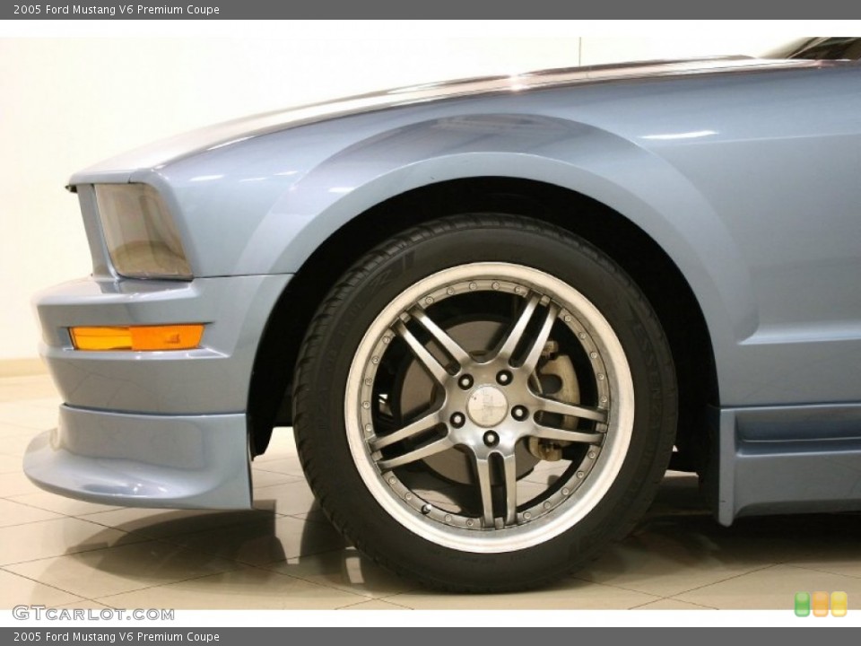 2005 Ford Mustang Custom Wheel and Tire Photo #63838290