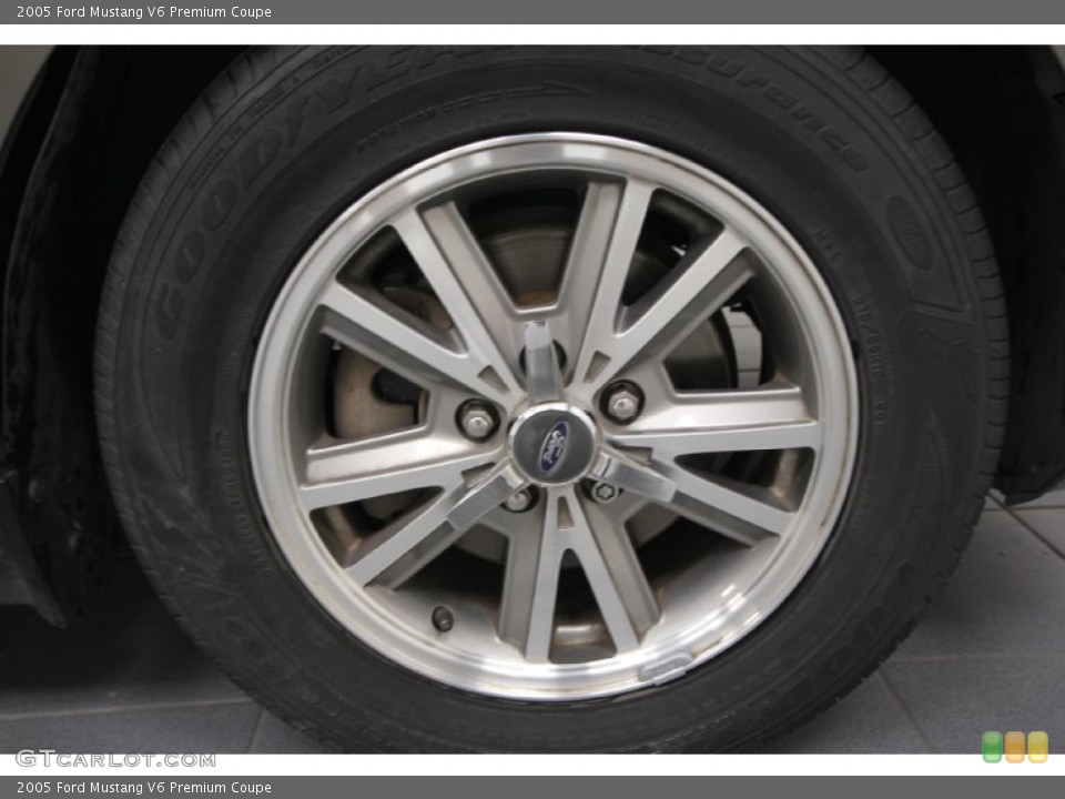 2005 Ford Mustang V6 Premium Coupe Wheel and Tire Photo #63920445