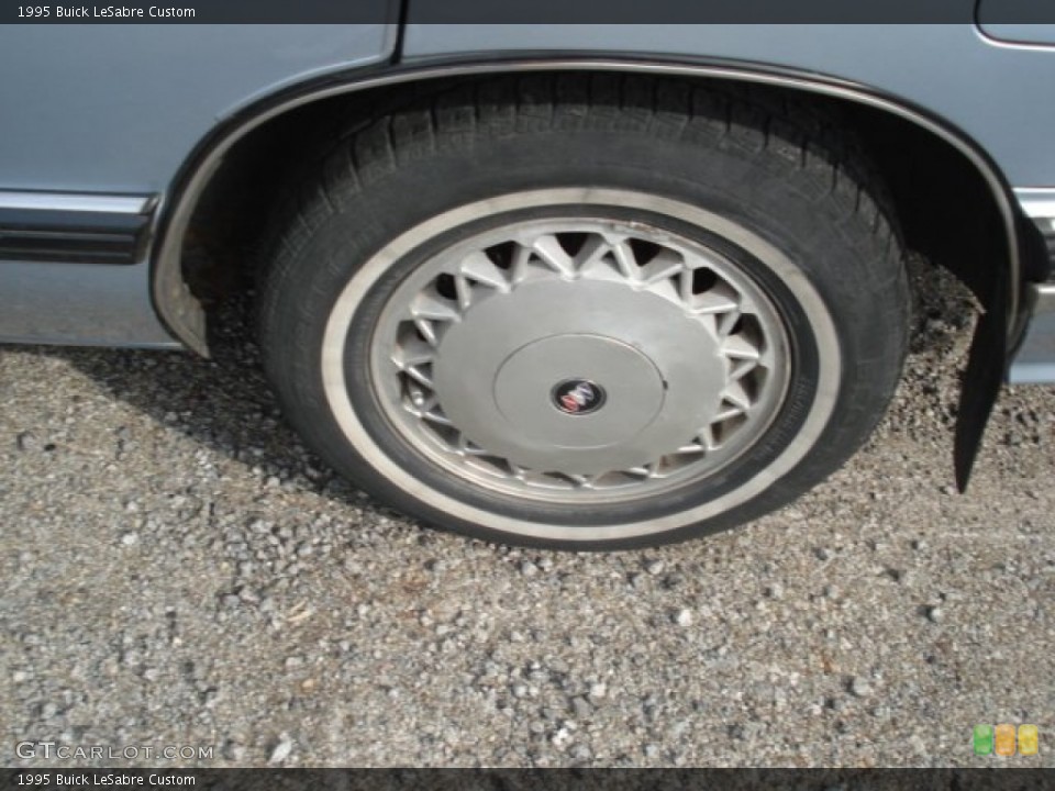 1995 Buick LeSabre Custom Wheel and Tire Photo #63960333