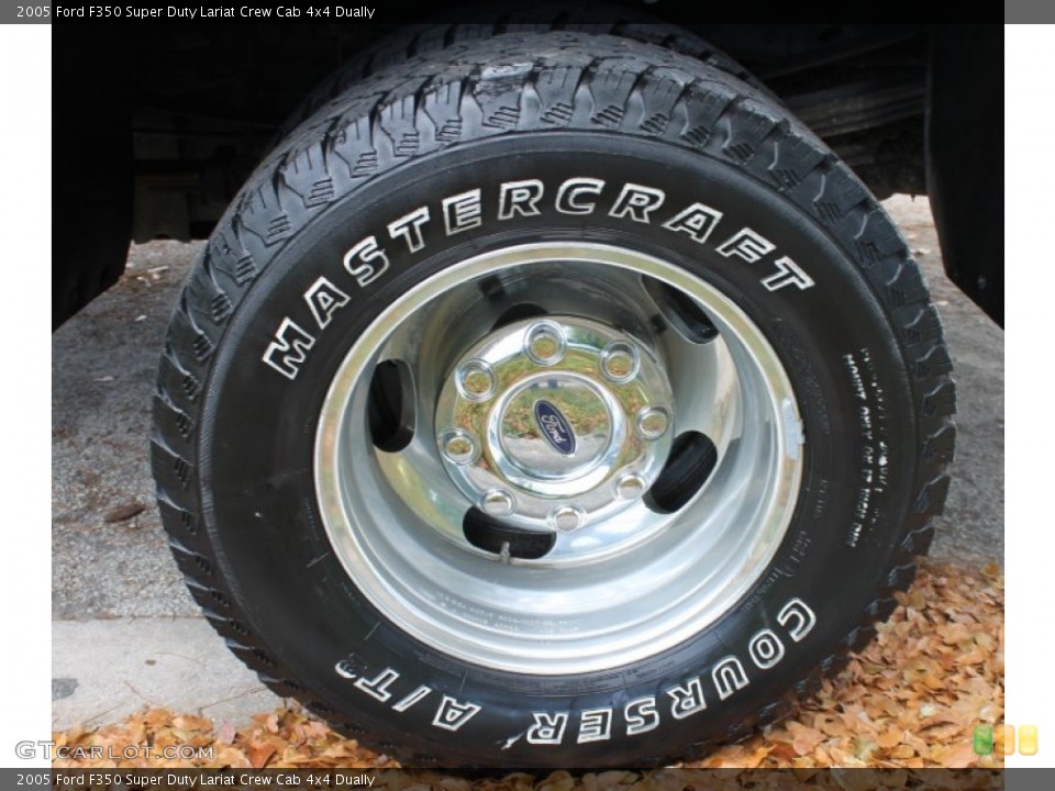 2005 Ford F350 Super Duty Lariat Crew Cab 4x4 Dually Wheel and Tire Photo #64019748