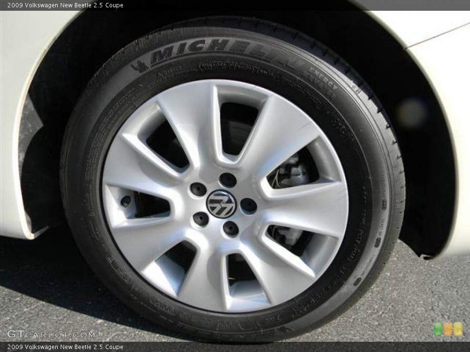 2009 Volkswagen New Beetle 2.5 Coupe Wheel and Tire Photo #64053670