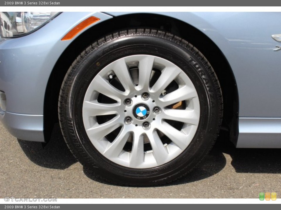 2009 BMW 3 Series 328xi Sedan Wheel and Tire Photo #64111777