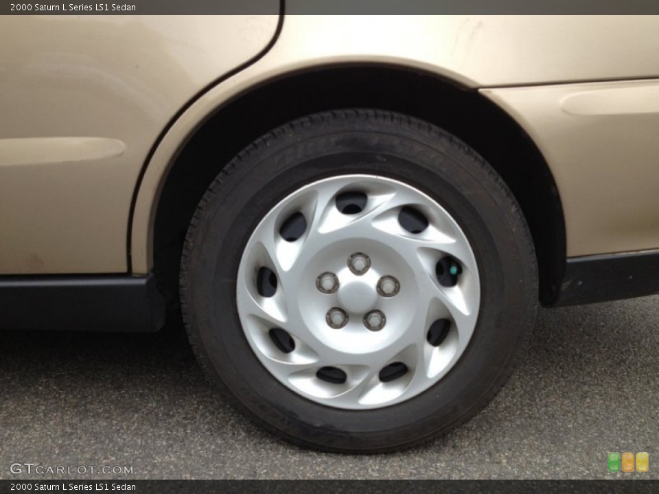 2000 Saturn L Series LS1 Sedan Wheel and Tire Photo #64370952