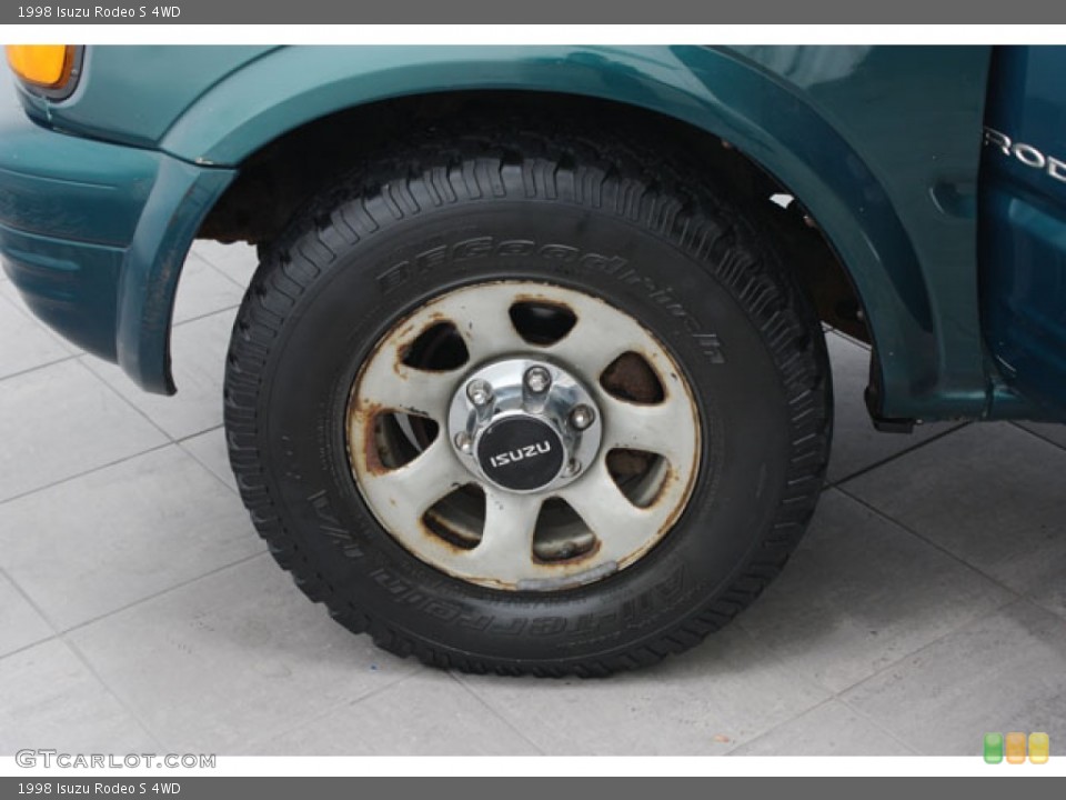 1998 Isuzu Rodeo S 4WD Wheel and Tire Photo #64442299