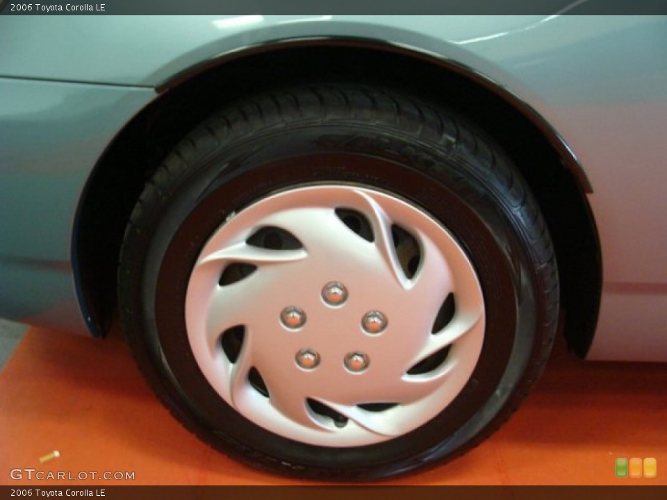 2006 Toyota Corolla LE Wheel and Tire Photo #64461430