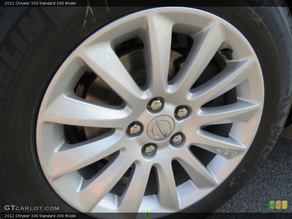 2012 Chrysler 300  Wheel and Tire Photo #64814690