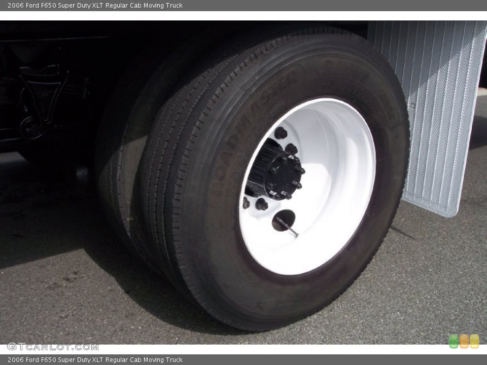 2006 Ford F650 Super Duty Wheels and Tires