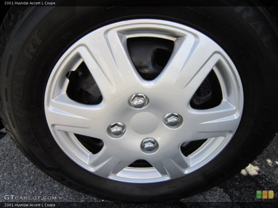 2001 Hyundai Accent L Coupe Wheel and Tire Photo #65000789