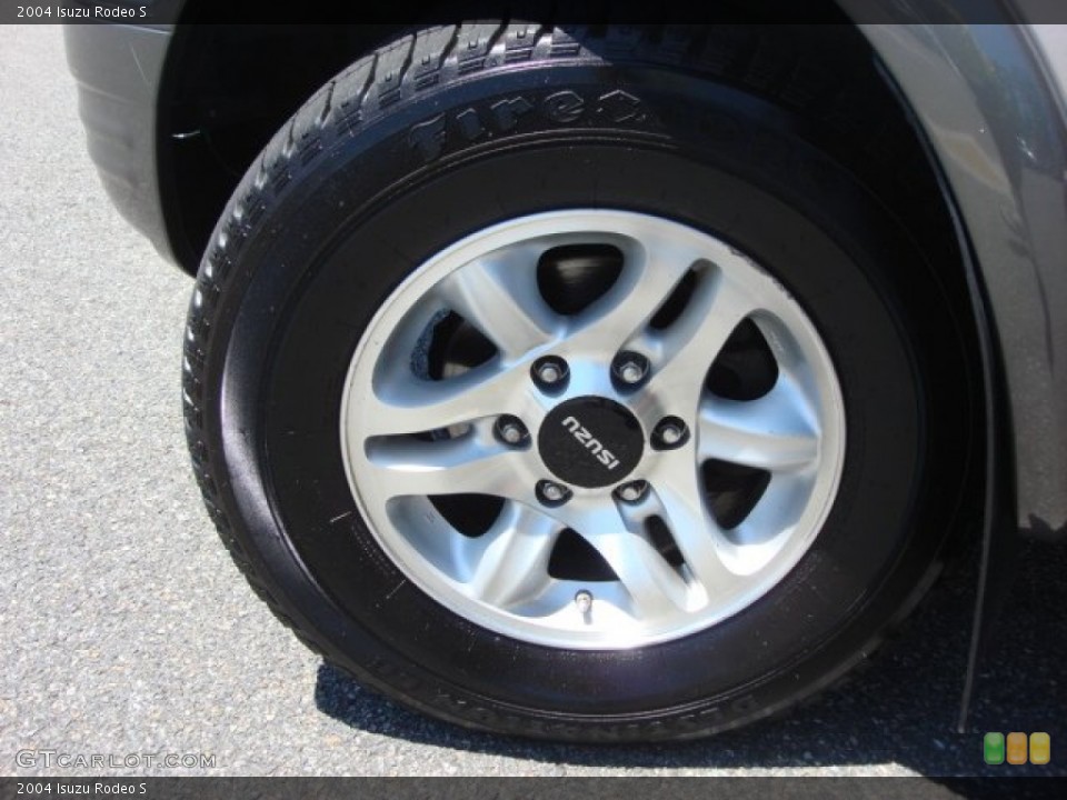 2004 Isuzu Rodeo S Wheel and Tire Photo #65081675