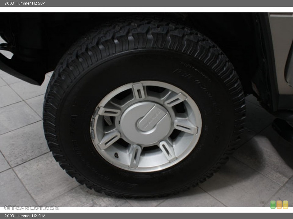 2003 Hummer H2 SUV Wheel and Tire Photo #65098197