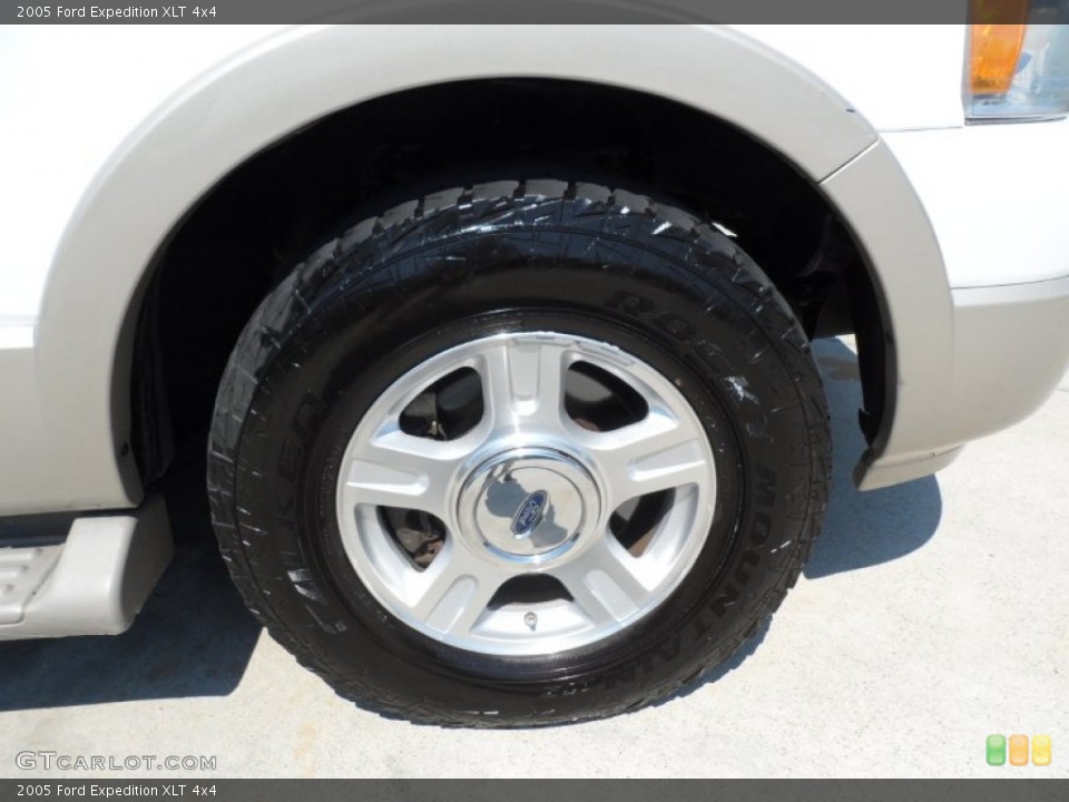 2005 Ford Expedition XLT 4x4 Wheel and Tire Photo #65170941