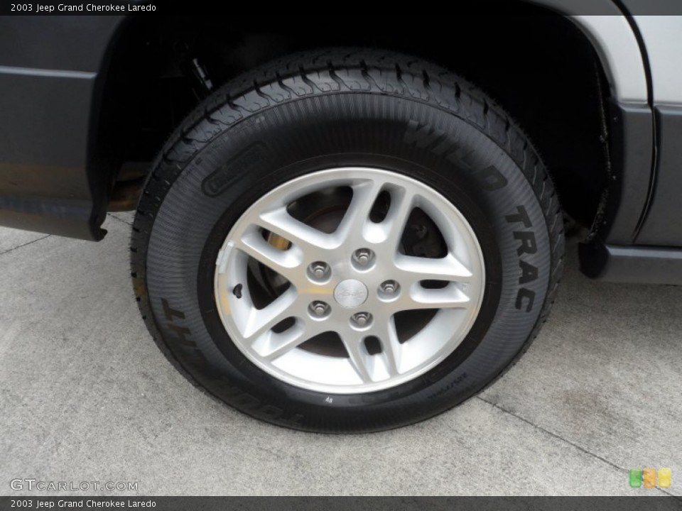 2003 Jeep Grand Cherokee Laredo Wheel and Tire Photo #65217610