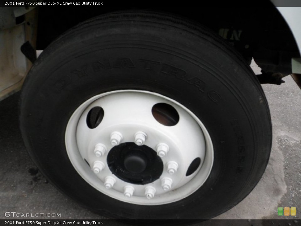 2001 Ford F750 Super Duty Wheels and Tires