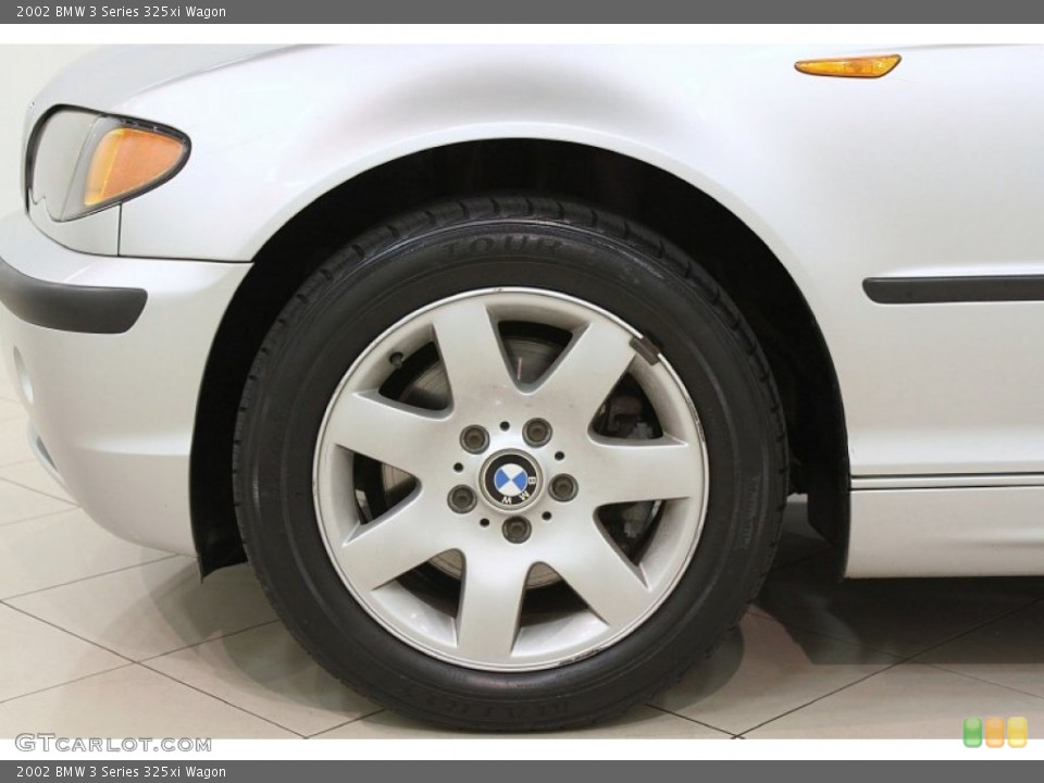 2002 BMW 3 Series 325xi Wagon Wheel and Tire Photo #65317760
