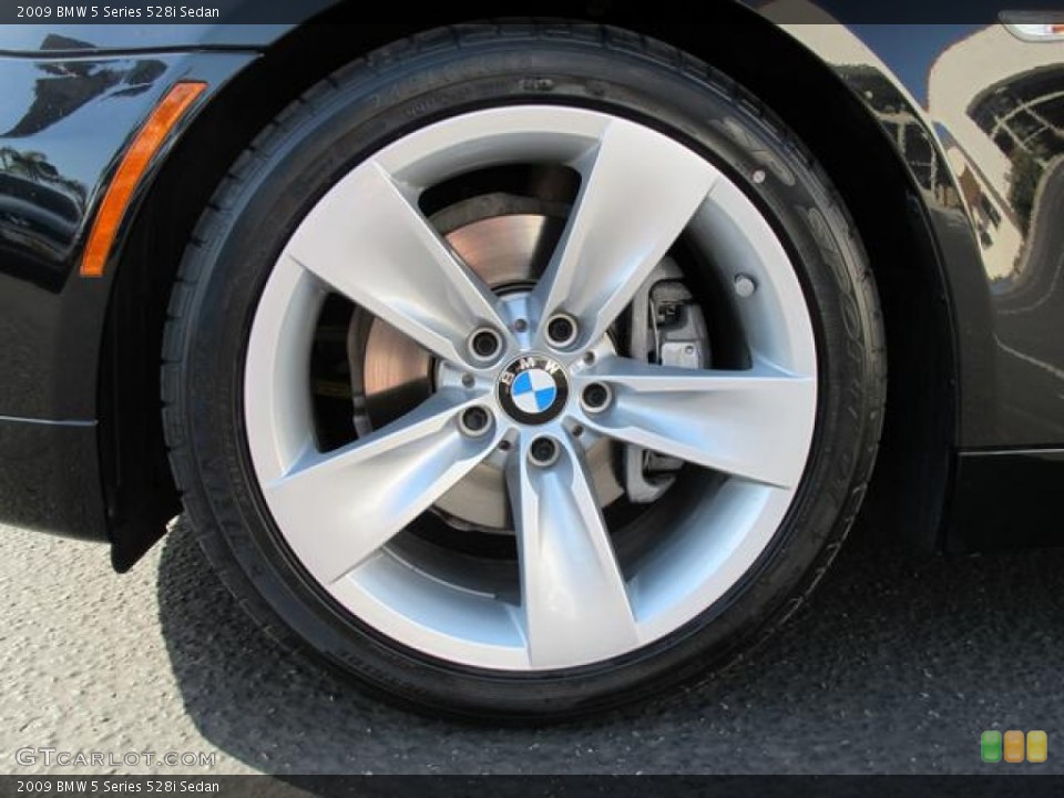 2009 BMW 5 Series 528i Sedan Wheel and Tire Photo #65319935