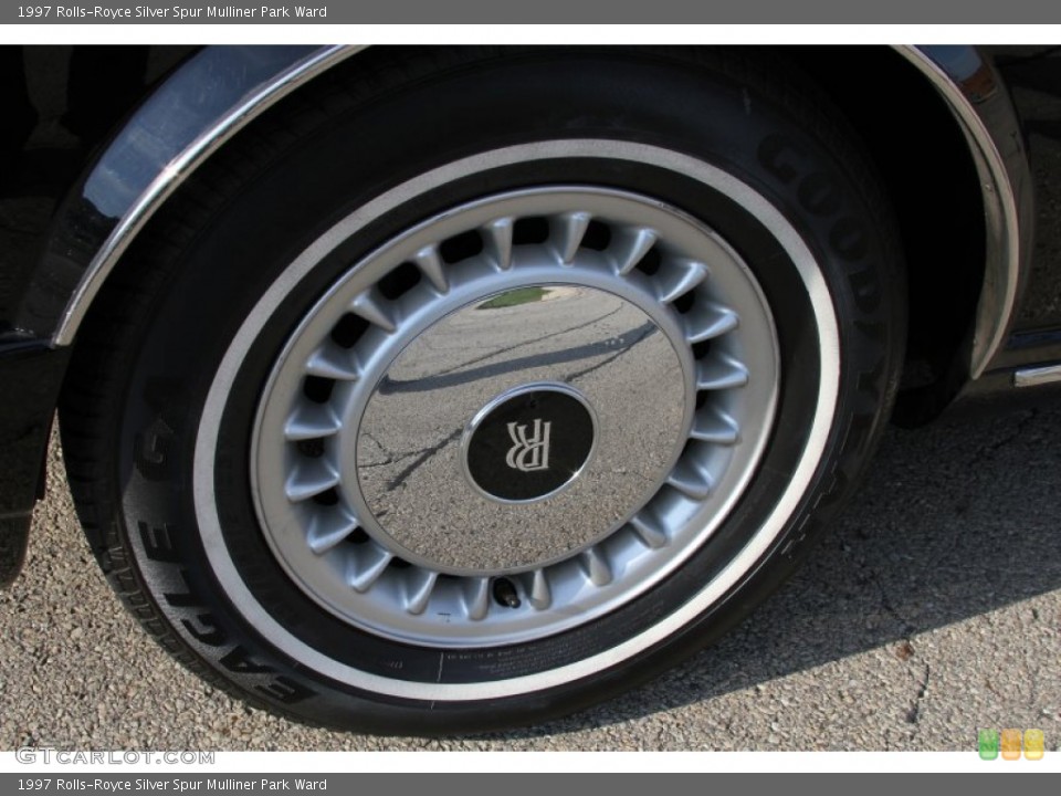 1997 Rolls-Royce Silver Spur Wheels and Tires