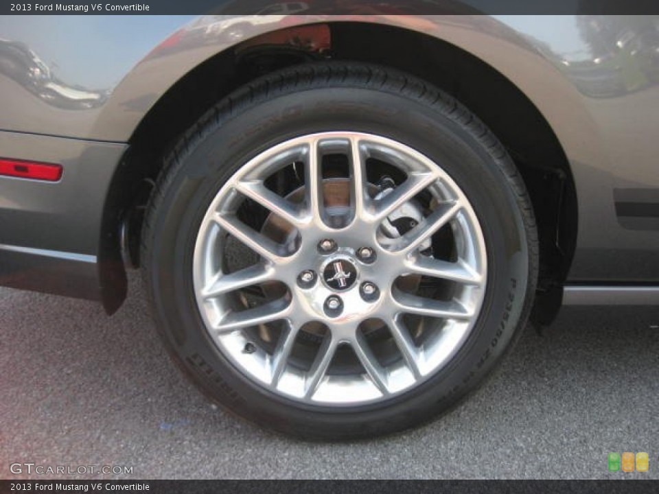 2013 Ford Mustang V6 Convertible Wheel and Tire Photo #65690871