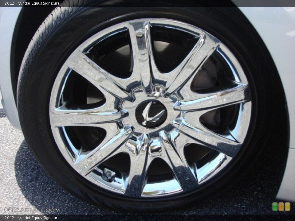 2012 Hyundai Equus Signature Wheel and Tire Photo #65709740