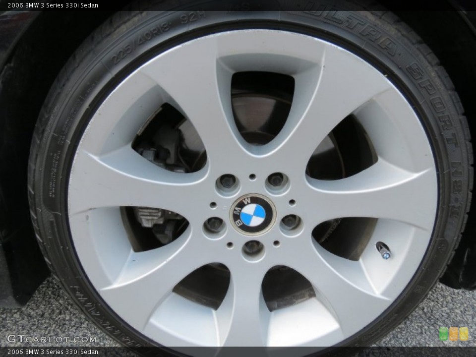 2006 BMW 3 Series 330i Sedan Wheel and Tire Photo #65726979