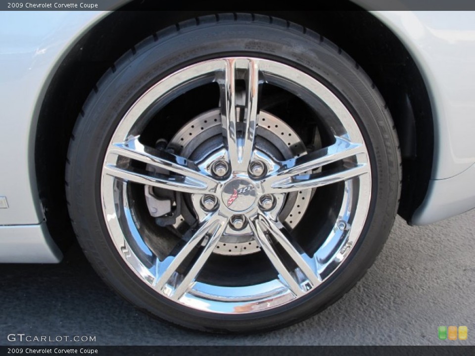 2009 Chevrolet Corvette Coupe Wheel and Tire Photo #65858094